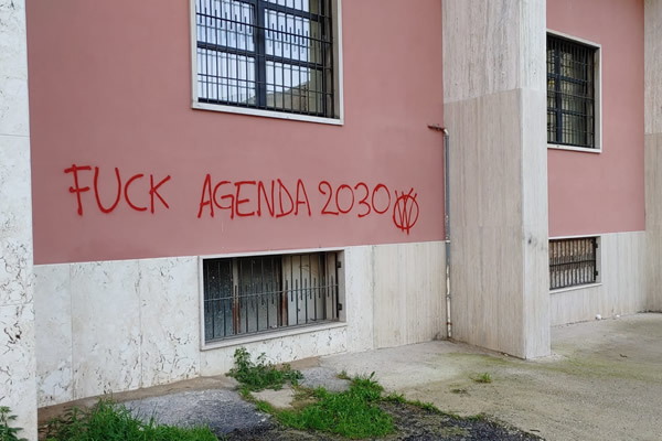 La solidarietà dell’Auser alla Cgil per gli atti di teppismo e vandalismo alla Camera del Lavoro di Foggia